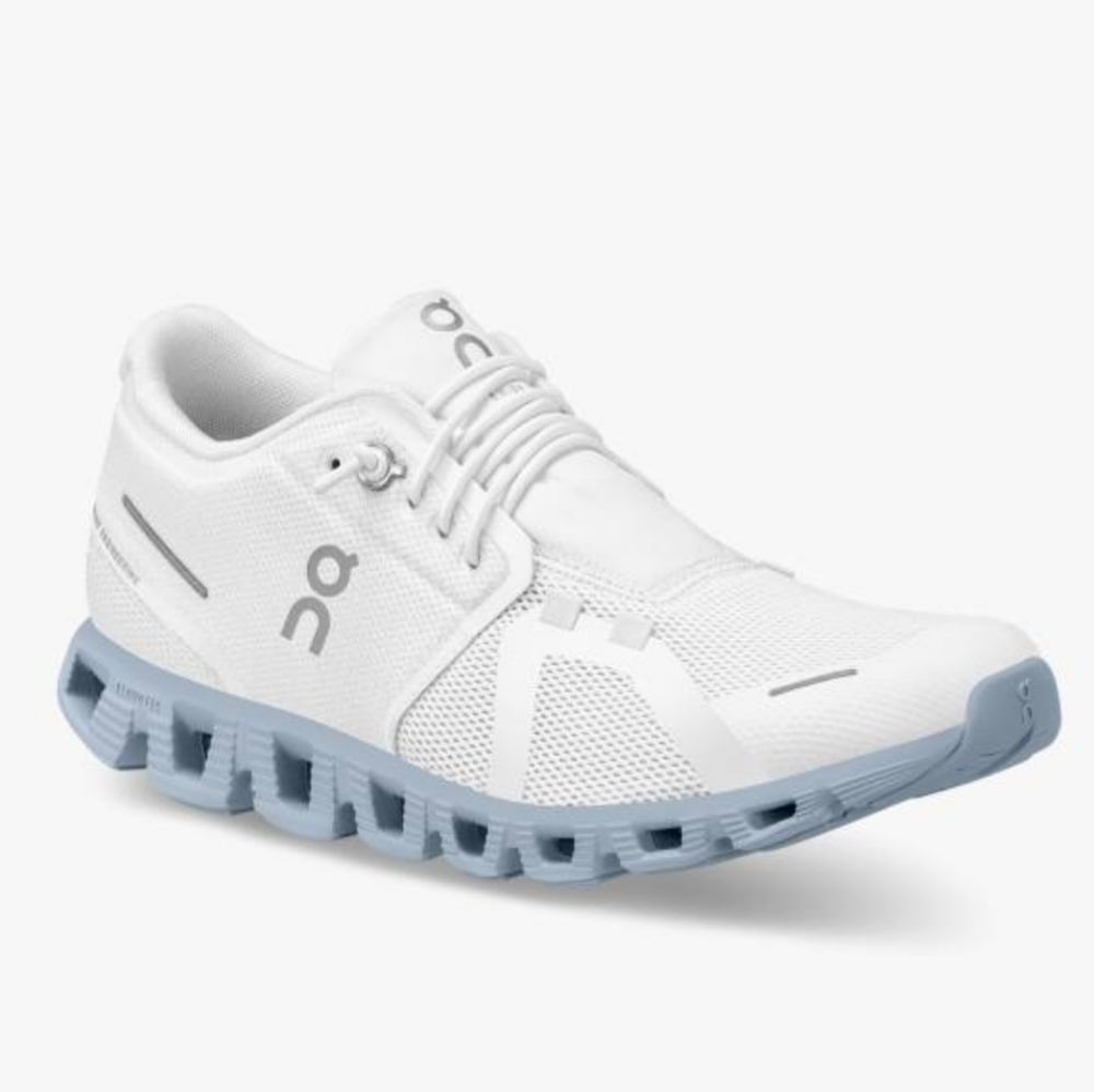 On Cloud 5 Running Shoes